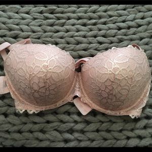 NEVER WORN VS PINK peach 36 DD bra